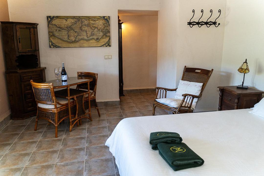 Vall de Almonacid Masia De Matuta מראה חיצוני תמונה